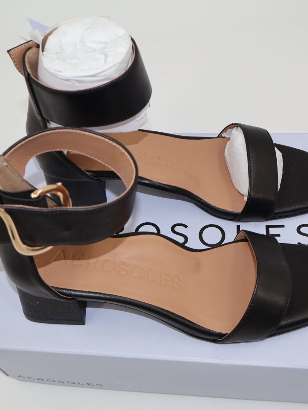 Aerosoles Eliza Block Heel Sandal Womens 8 Black Leather Ankle Strap Square Toe - Picture 7 of 10